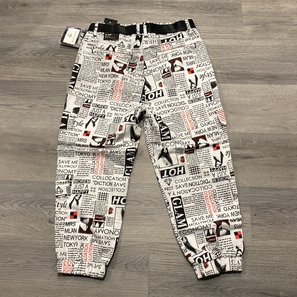 New VIP Jeans - Picture 4 of 9